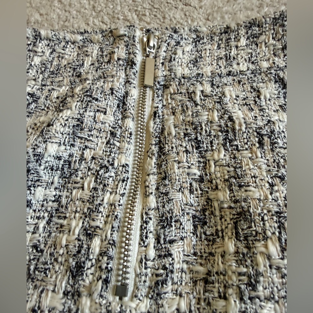 Rachel Zoe Plaid Tweed Lined Mini Skirt- size 6 - Picture 4 of 8
